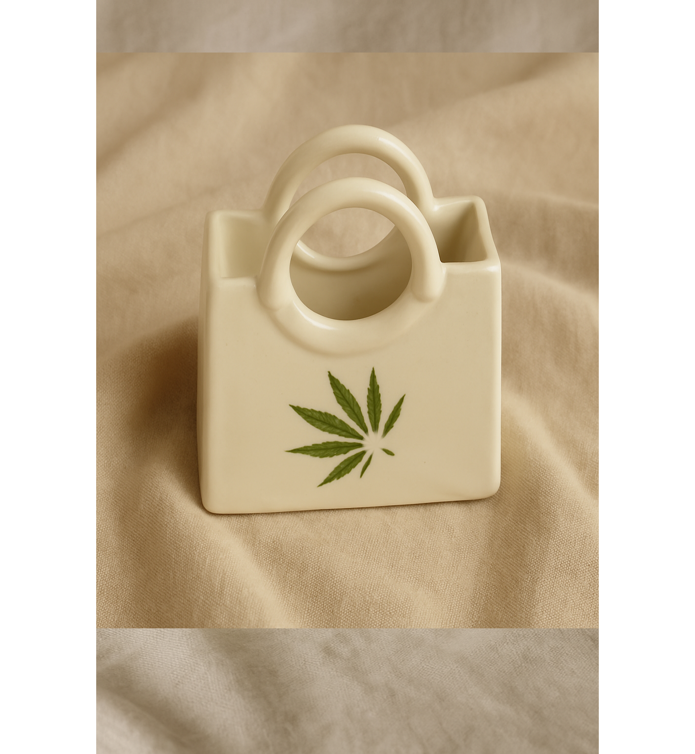 Botanic Bag-Shaped Ceramic